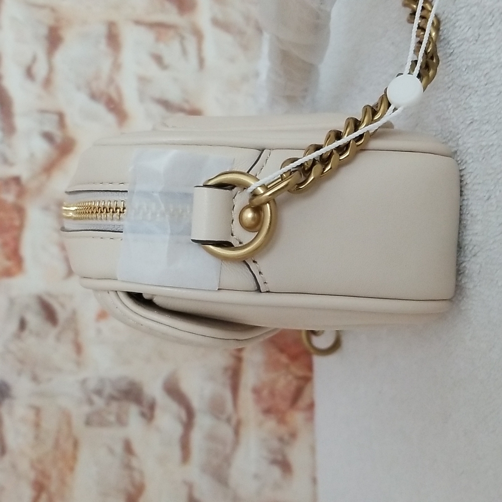 New Tory Burch Mini Kira Quilted Leather Camera Bag - Picture 4 of 14